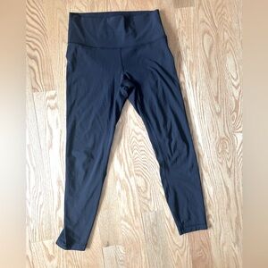 Lululemon black leggings GUC
